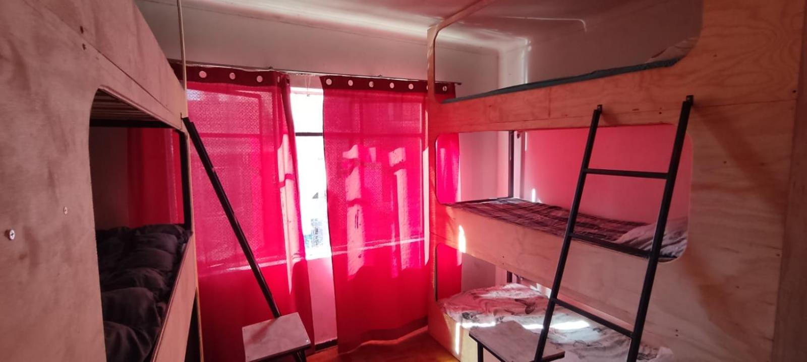 Beer&Beer Bed & Breakfast Valparaíso Екстериор снимка