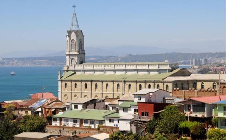 Beer&Beer Bed & Breakfast Valparaíso Екстериор снимка